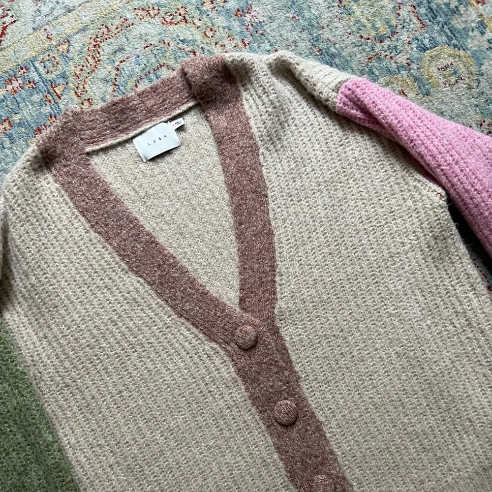 Color Block Sweater - Picture 2 of 2